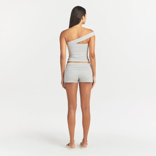 ASYMMETRICAL TOP
