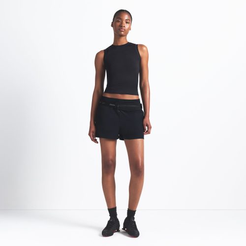 MUSCLE T-SHIRT