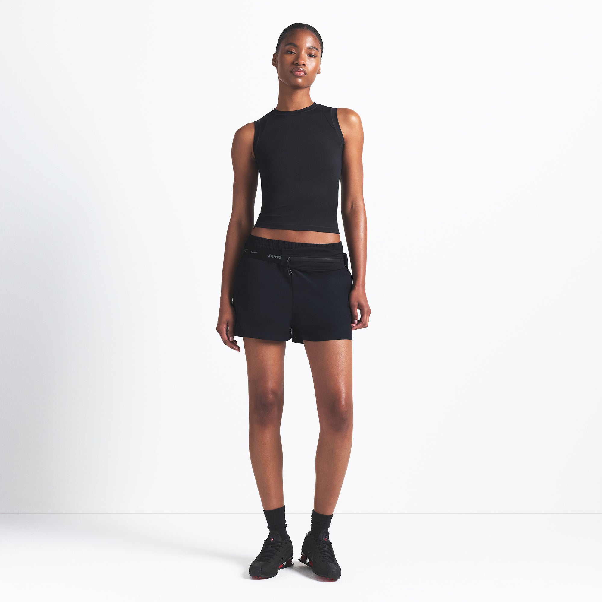 MUSCLE T-SHIRT