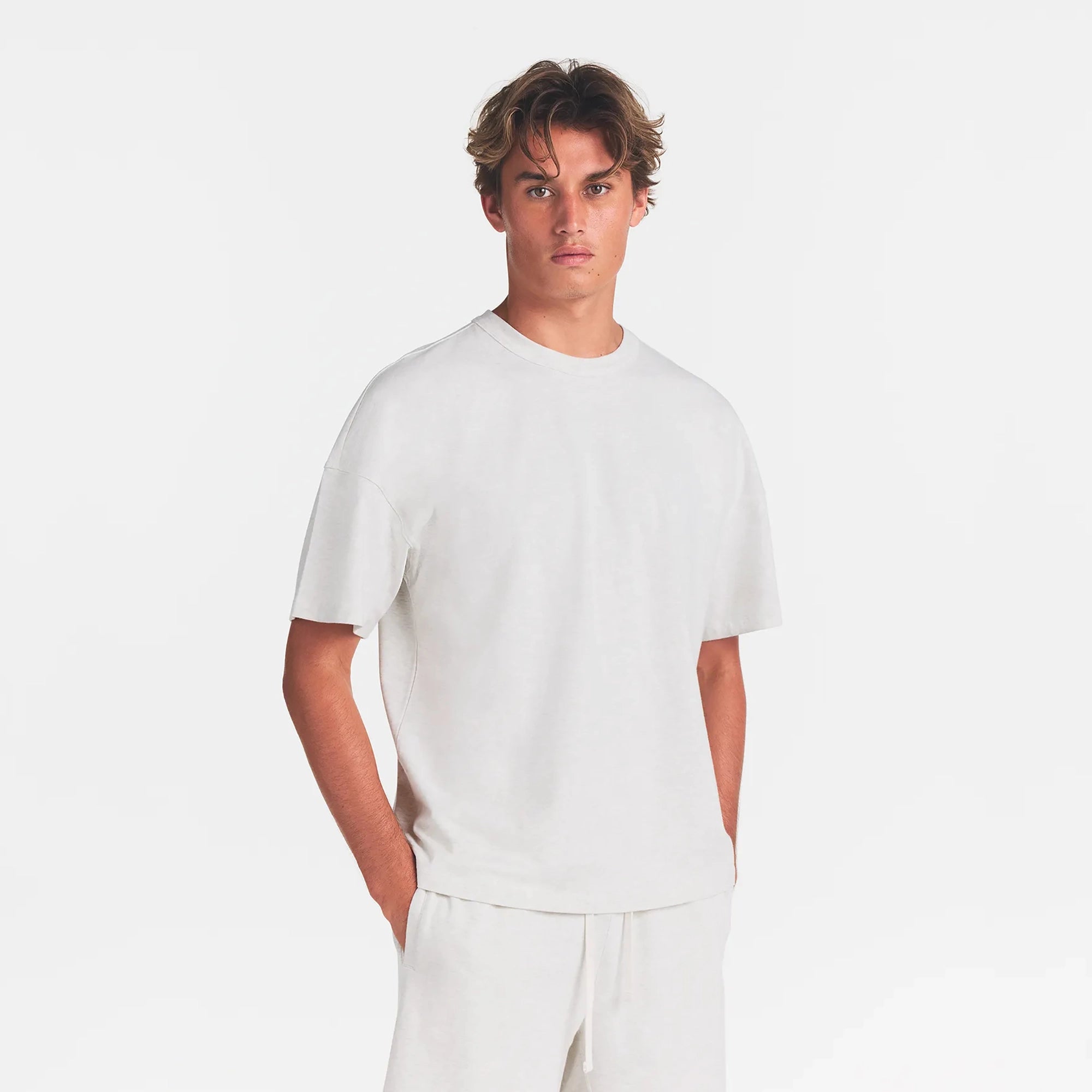 MENS OVERSIZED T-SHIRT