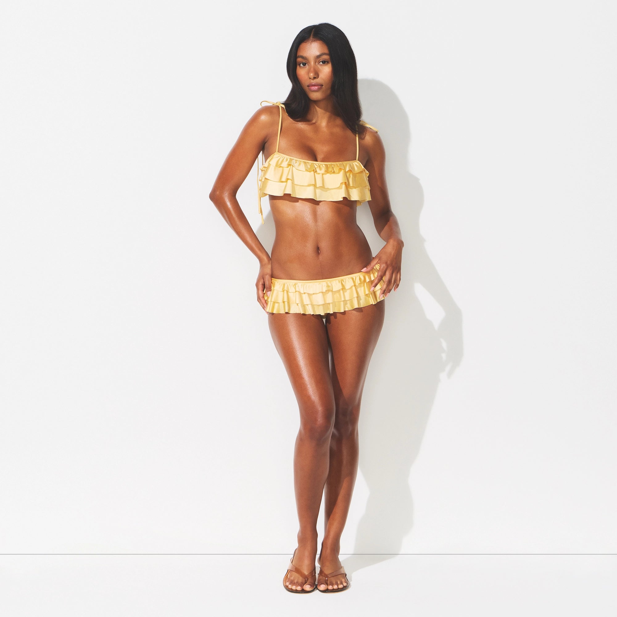 RUFFLE BIKINI TOP