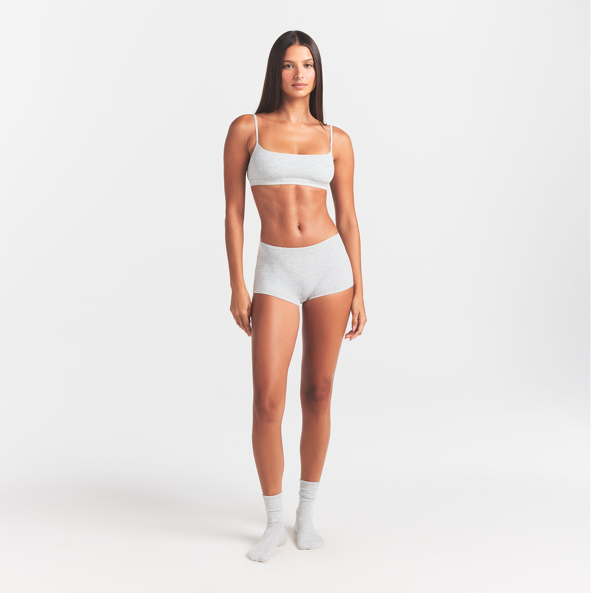BOY SHORT