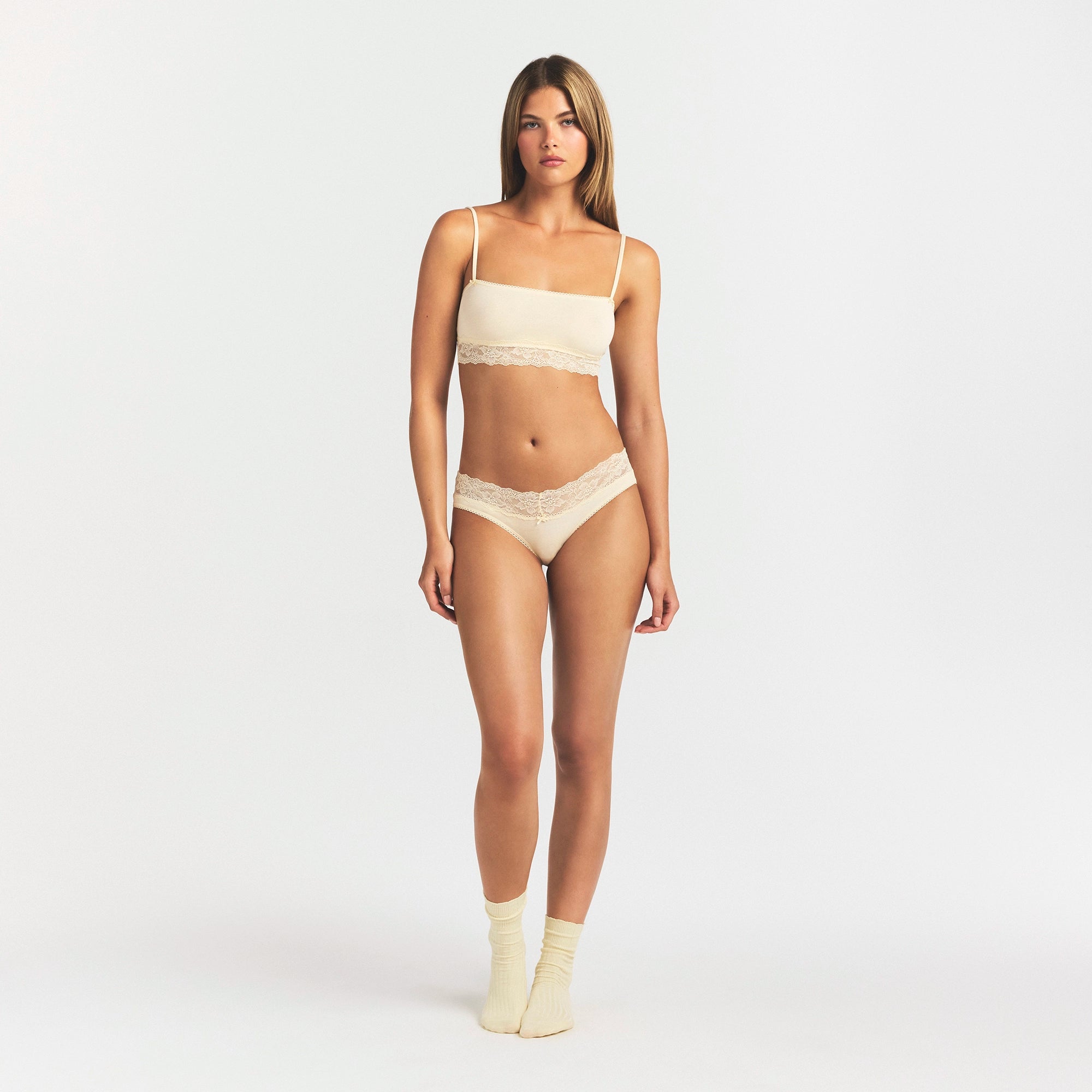 WIDE LACE BRIEF