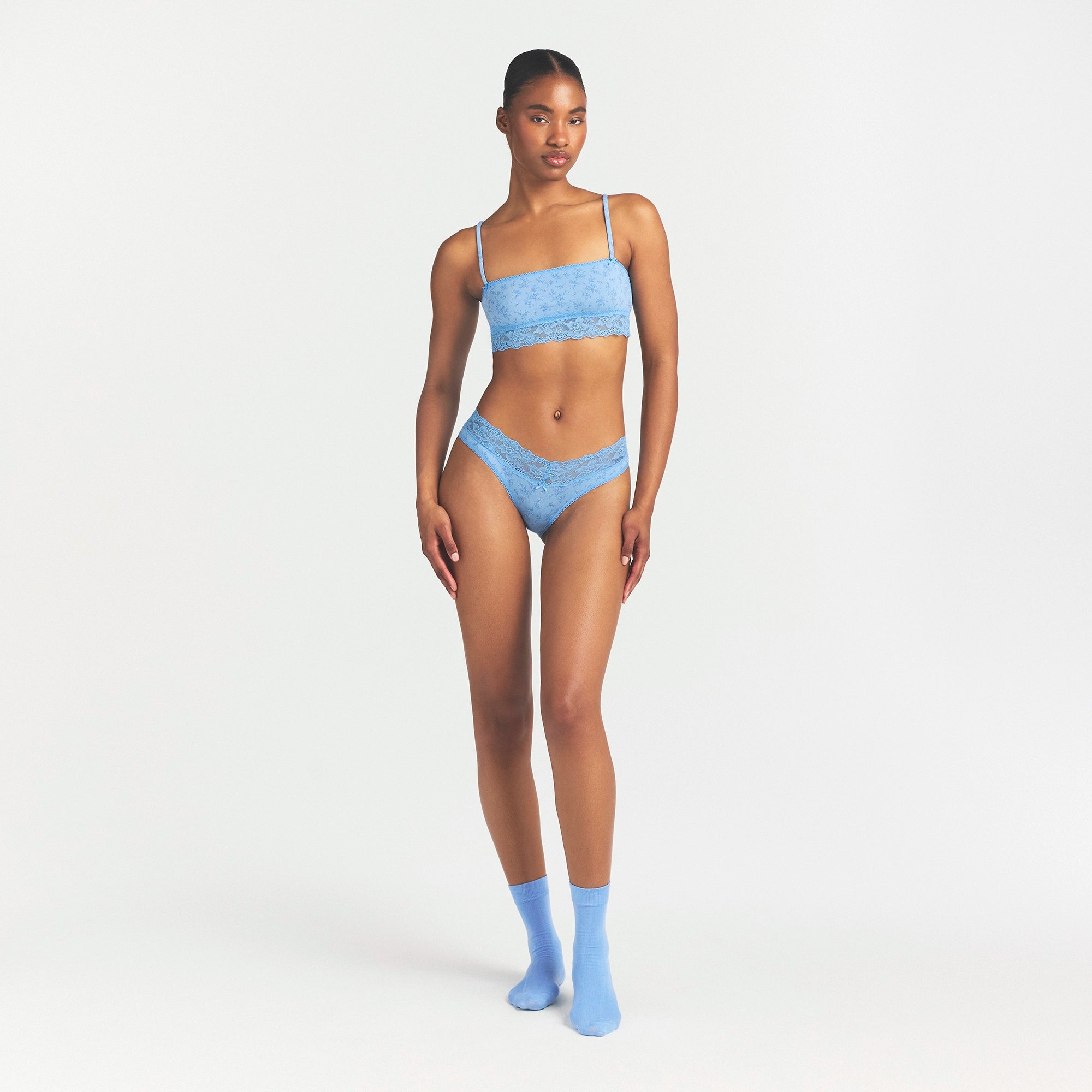 WIDE LACE BRIEF
