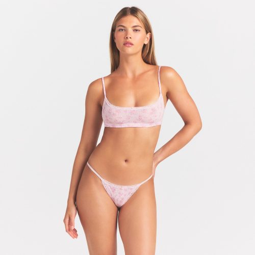 POINTELLE LACE STRING THONG