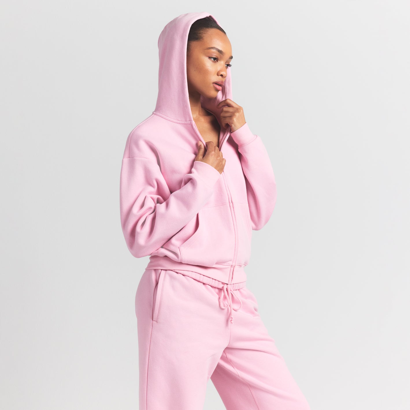 CLASSIC ZIP UP HOODIE